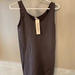 NWT Yelete shape wear tank